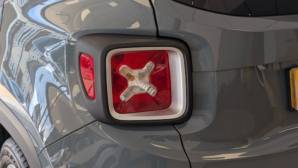Used Jeep Renegade 2017 for sale - 75638107: Photo 35