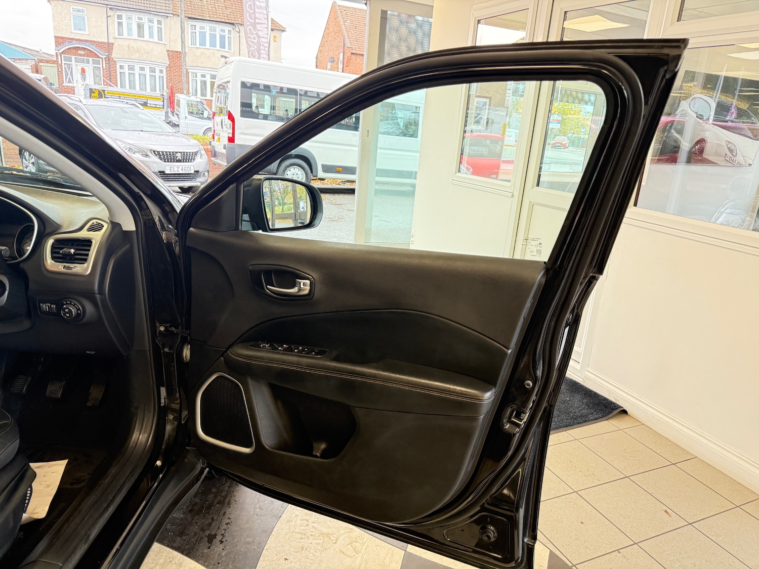 Used Jeep Compass 2018 for sale - 76436189: Photo 10