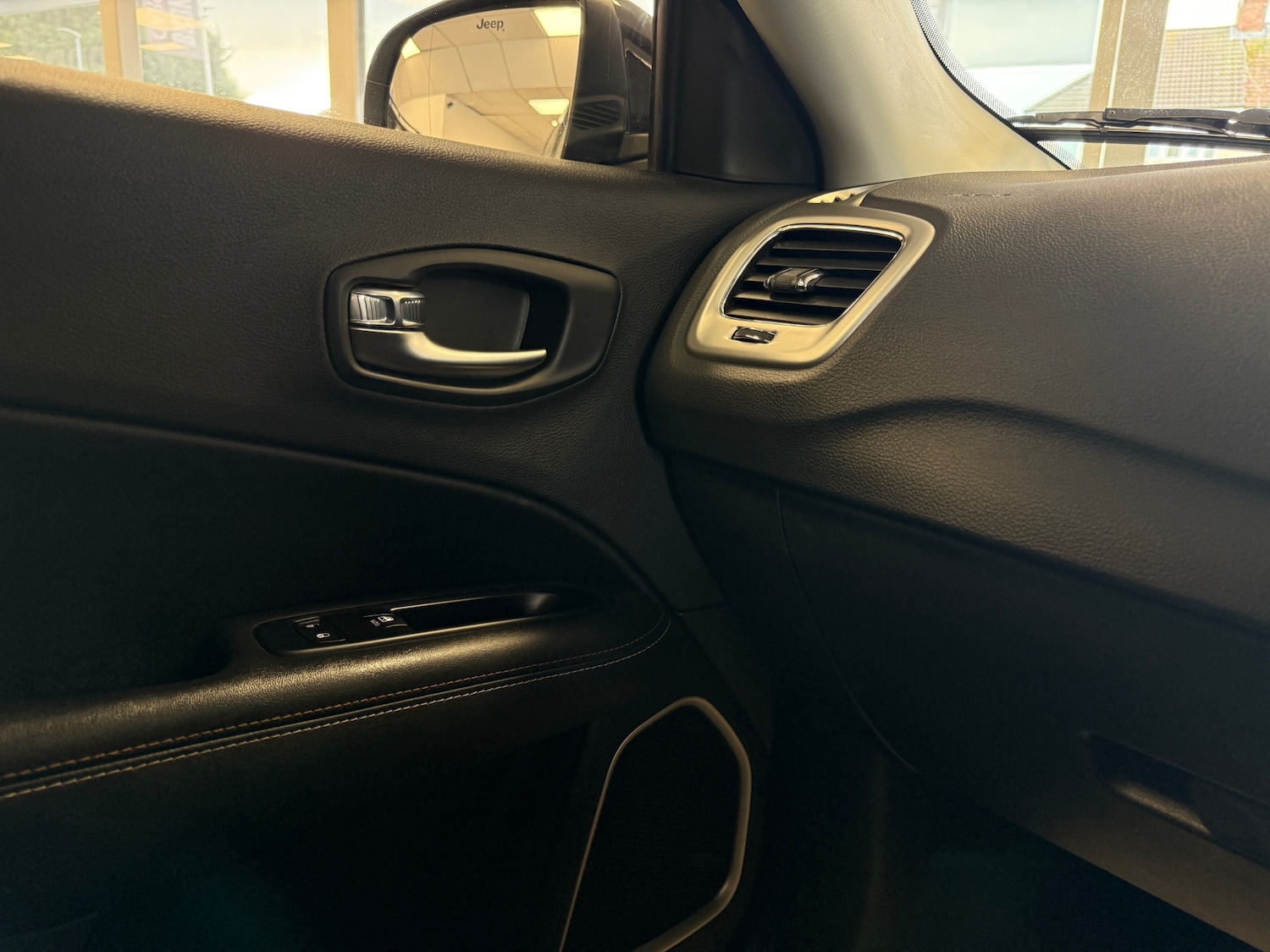 Used Jeep Compass 2018 for sale - 76436189: Photo 21