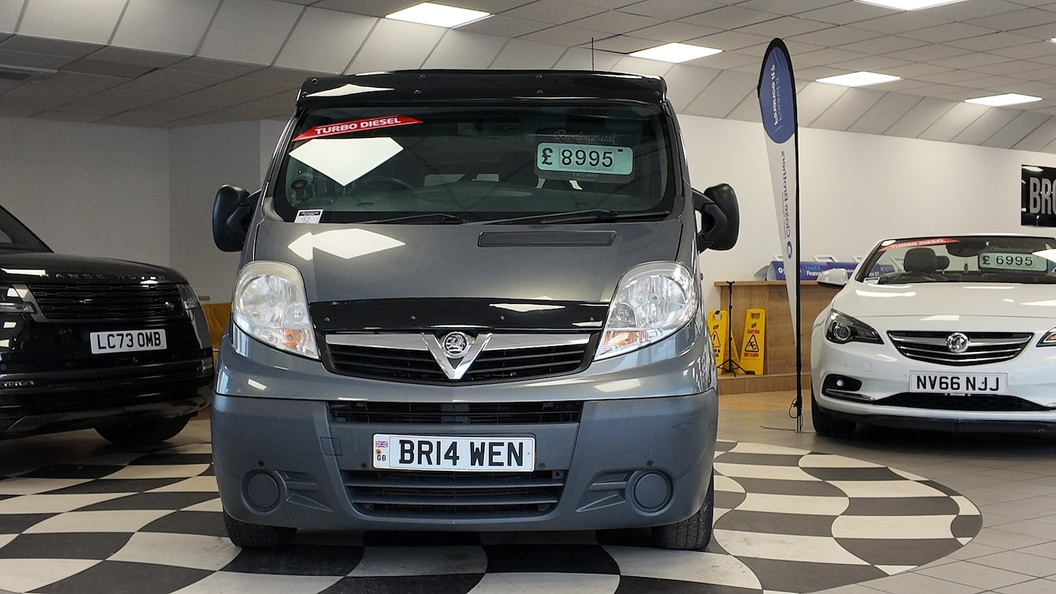 Used Vauxhall Vivaro 2014 for sale - 76276990: Photo 2