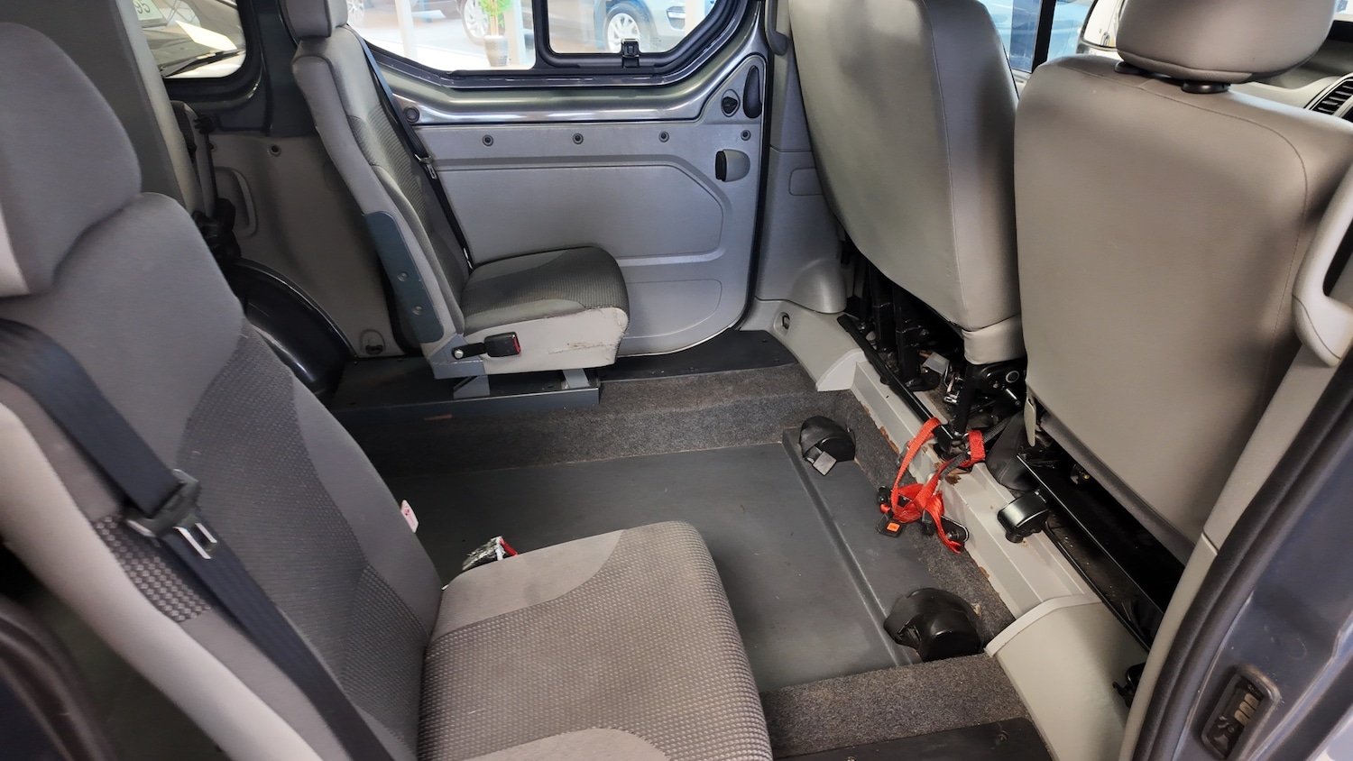 Used Vauxhall Vivaro 2014 for sale - 76276990: Photo 25