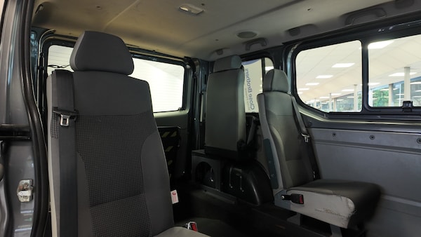 Used Vauxhall Vivaro 2014 for sale - 76276990: Photo 26