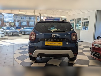 Used Dacia Duster 2020 for sale - 79342524: Photo