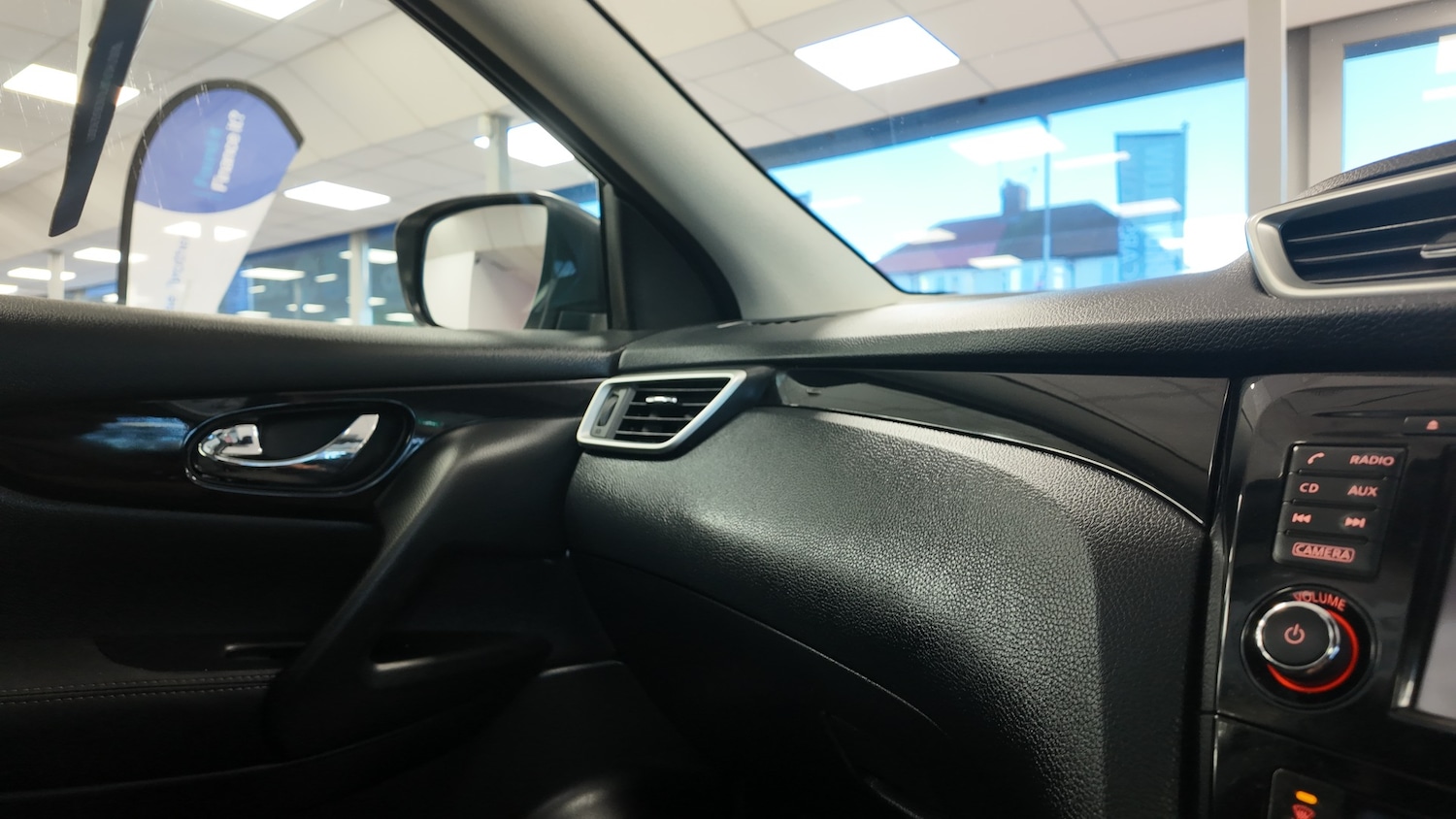 Used Nissan Qashqai 2015 for sale - 76920145: Photo 19