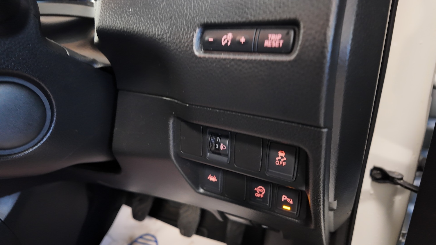 Used Nissan Qashqai 2015 for sale - 76920145: Photo 20