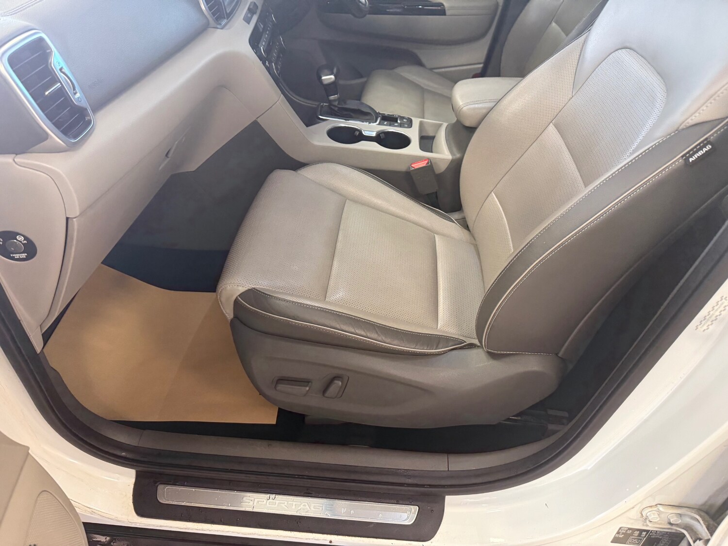 Used Kia Sportage 2016 for sale - 78122203: Photo 45