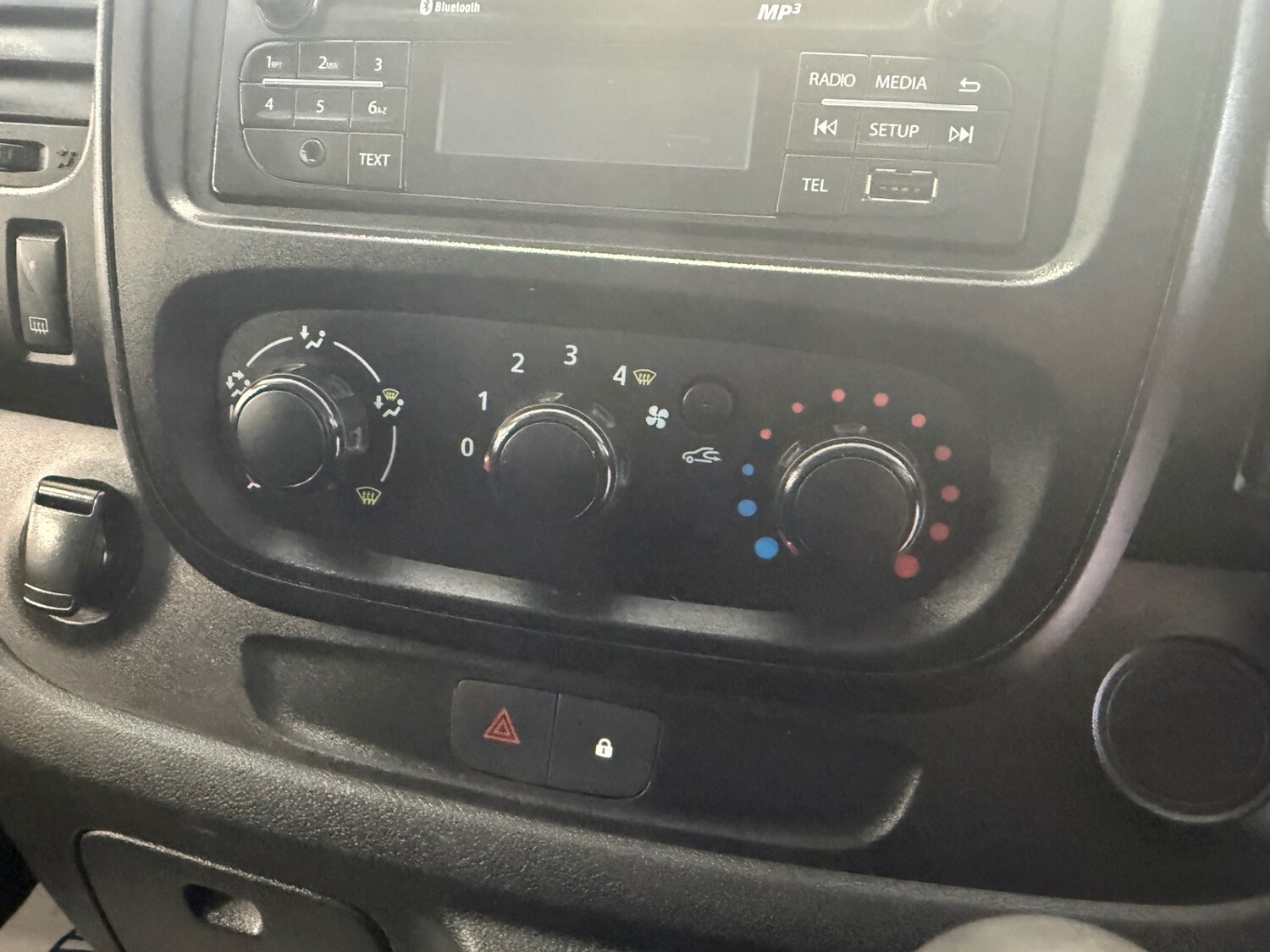 Used Renault Trafic 2019 for sale - 77945490: Photo 28