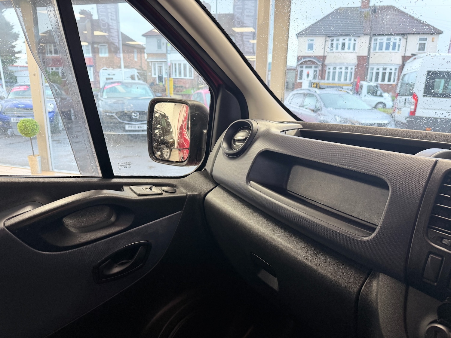 Used Vauxhall Vivaro 2019 for sale - 76422281: Photo 18