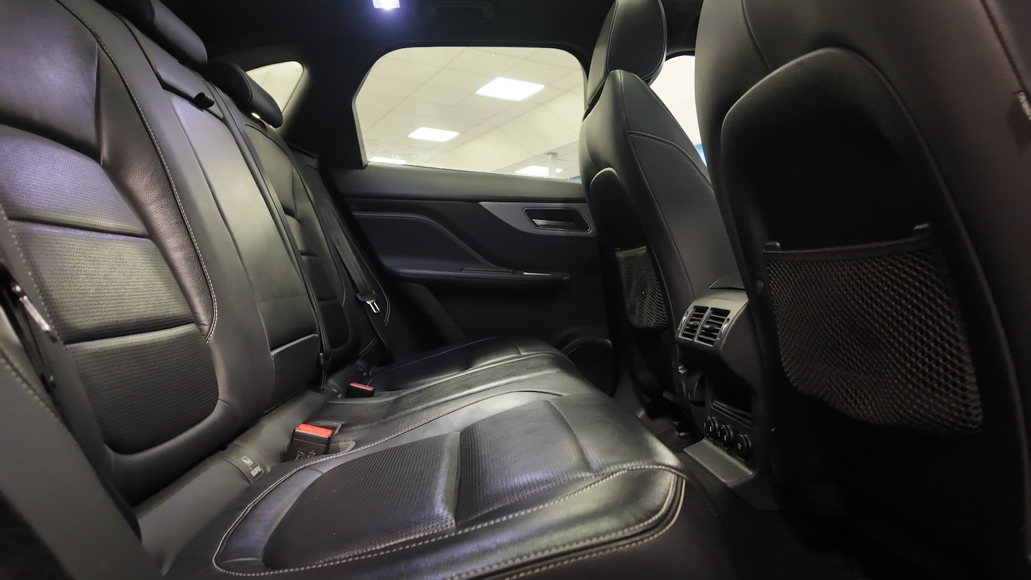 Used Jaguar F-Pace 2018 for sale - 77532342: Photo 31