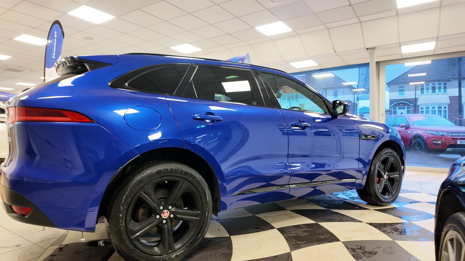 Used Jaguar F-Pace 2018 for sale - 77532342: Photo 6