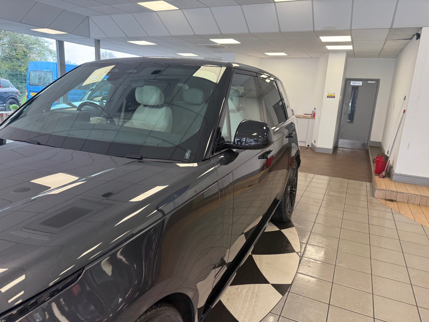 Used Land Rover Range Rover 2023 for sale - 78091012: Photo 15