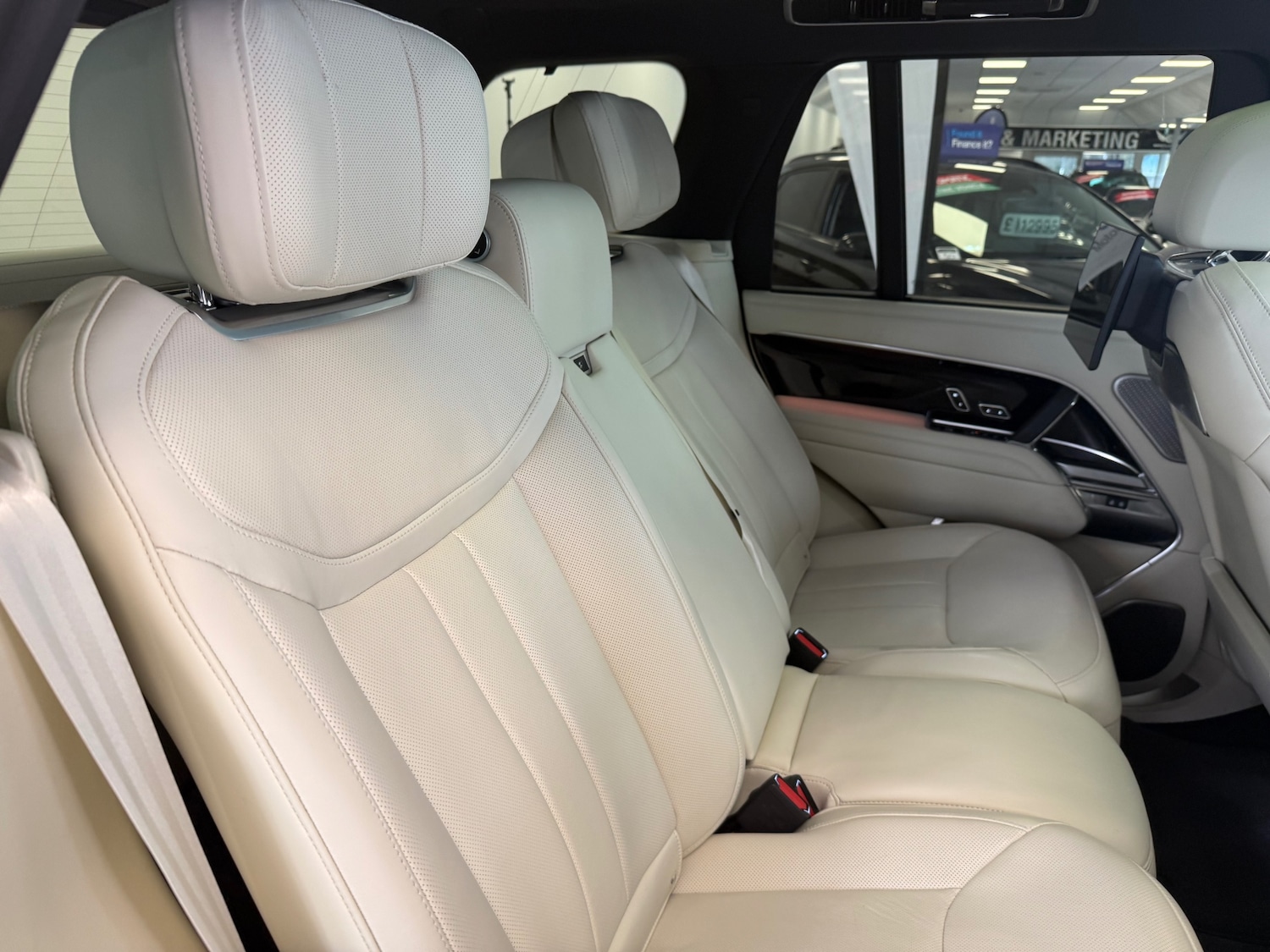 Used Land Rover Range Rover 2023 for sale - 78091012: Photo 34