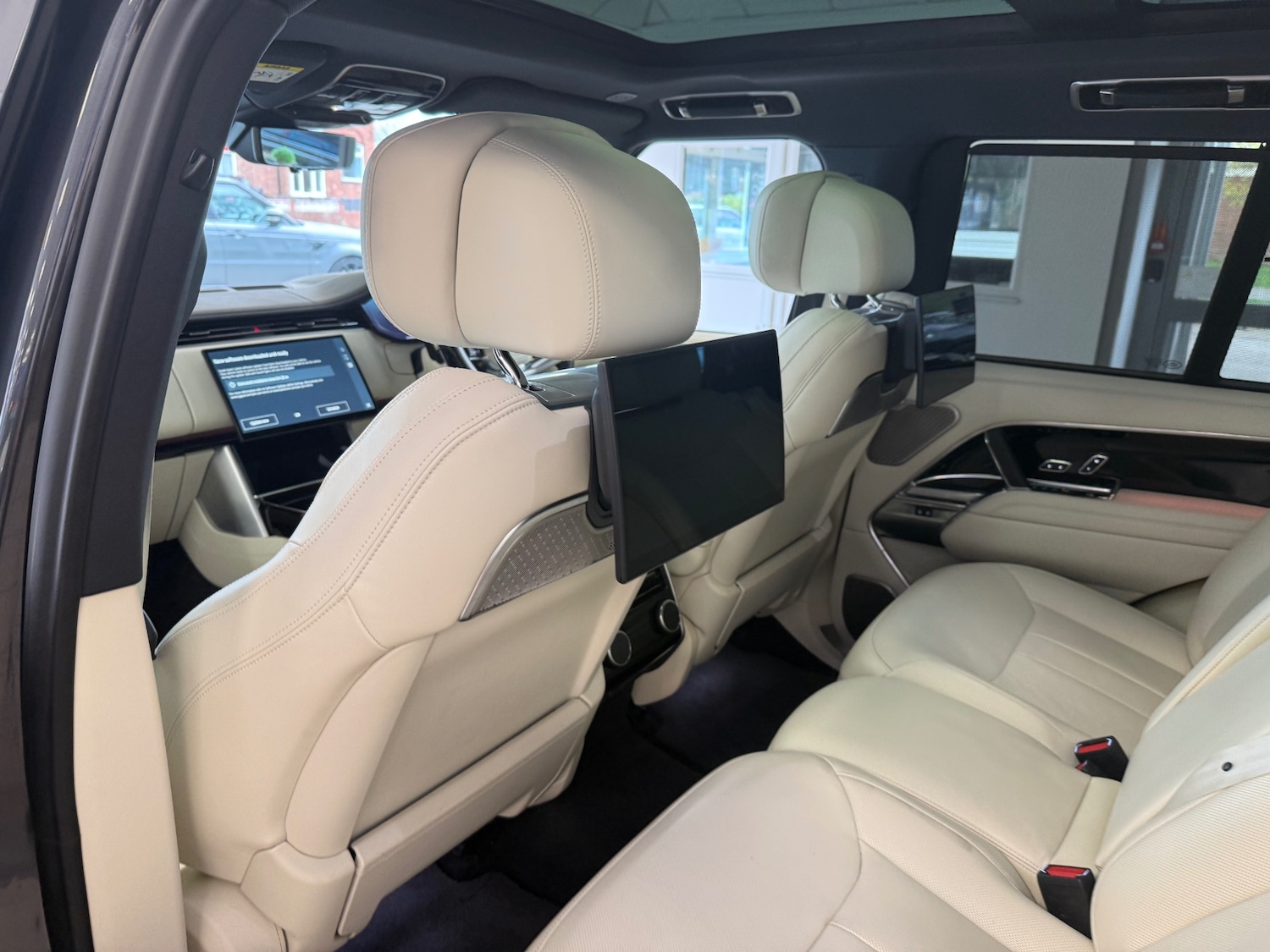 Used Land Rover Range Rover 2023 for sale - 78091012: Photo 40