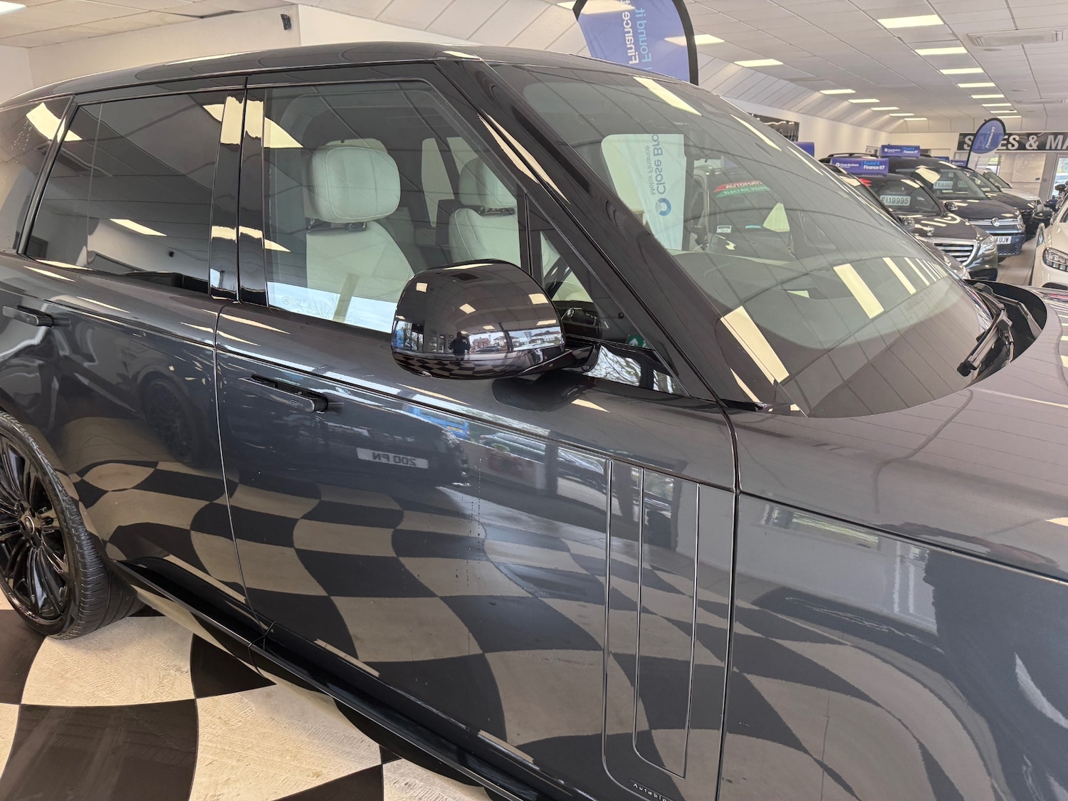 Used Land Rover Range Rover 2023 for sale - 78091012: Photo 9