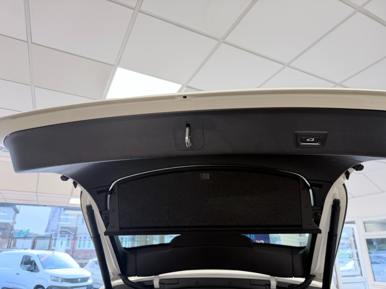 Used BMW X4 2015 for sale - 77208783: Photo 37