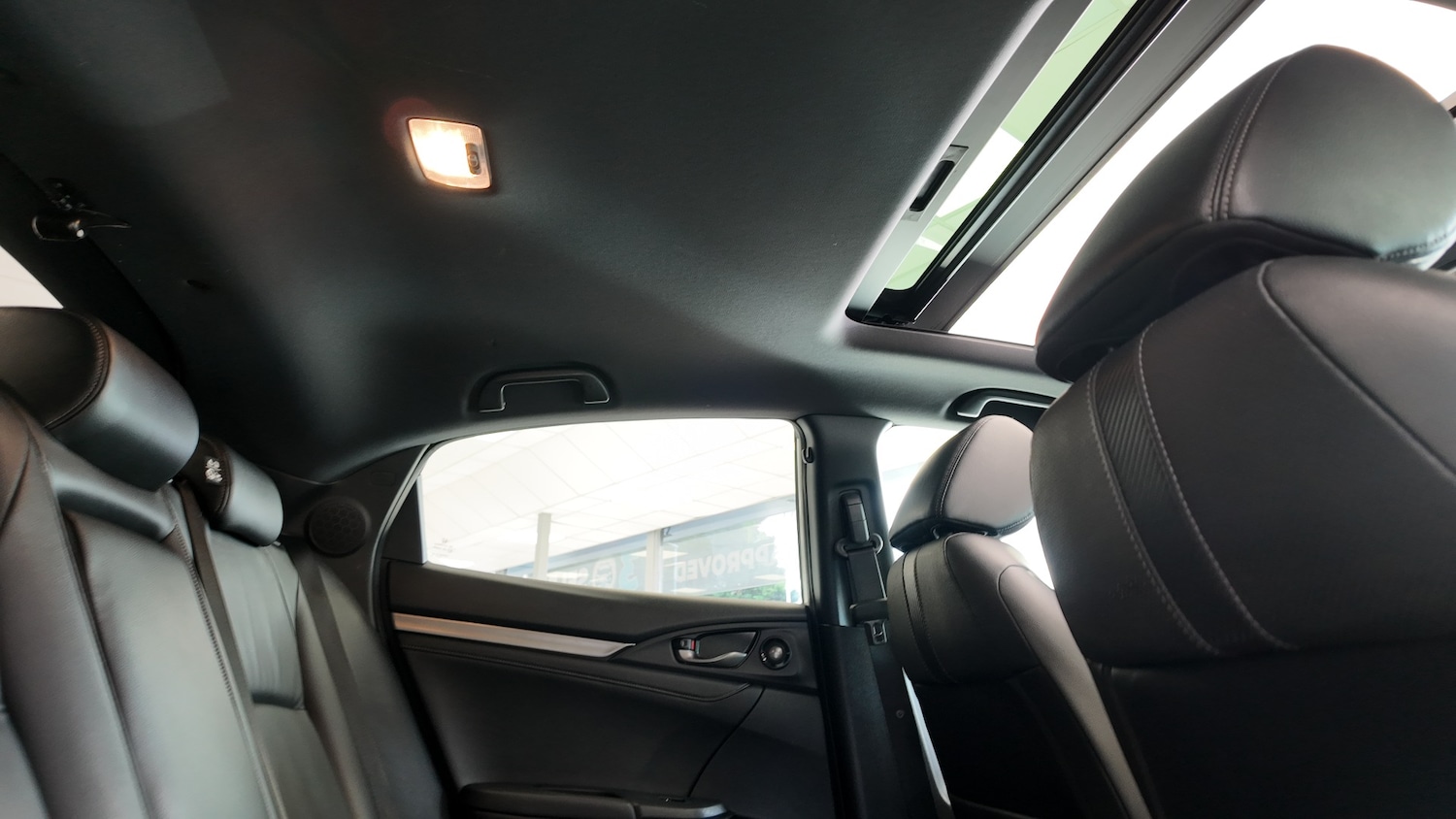 Used Honda Civic 2018 for sale - 76382403: Photo 26