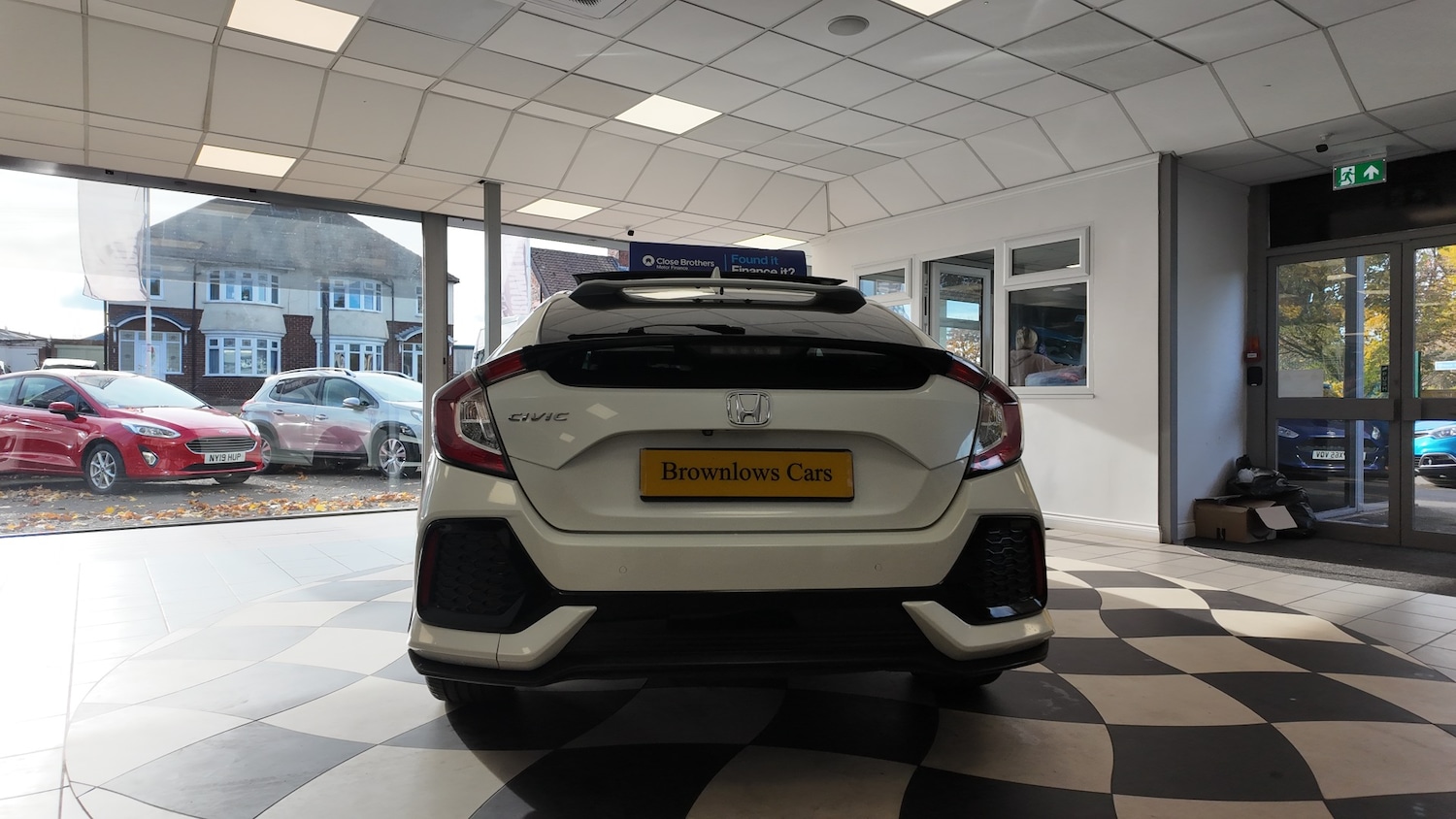 Used Honda Civic 2018 for sale - 76382403: Photo 5