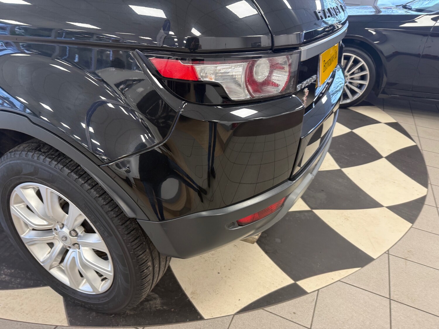 Used Land Rover Range Rover Evoque 2014 for sale - 77675607: Photo 17