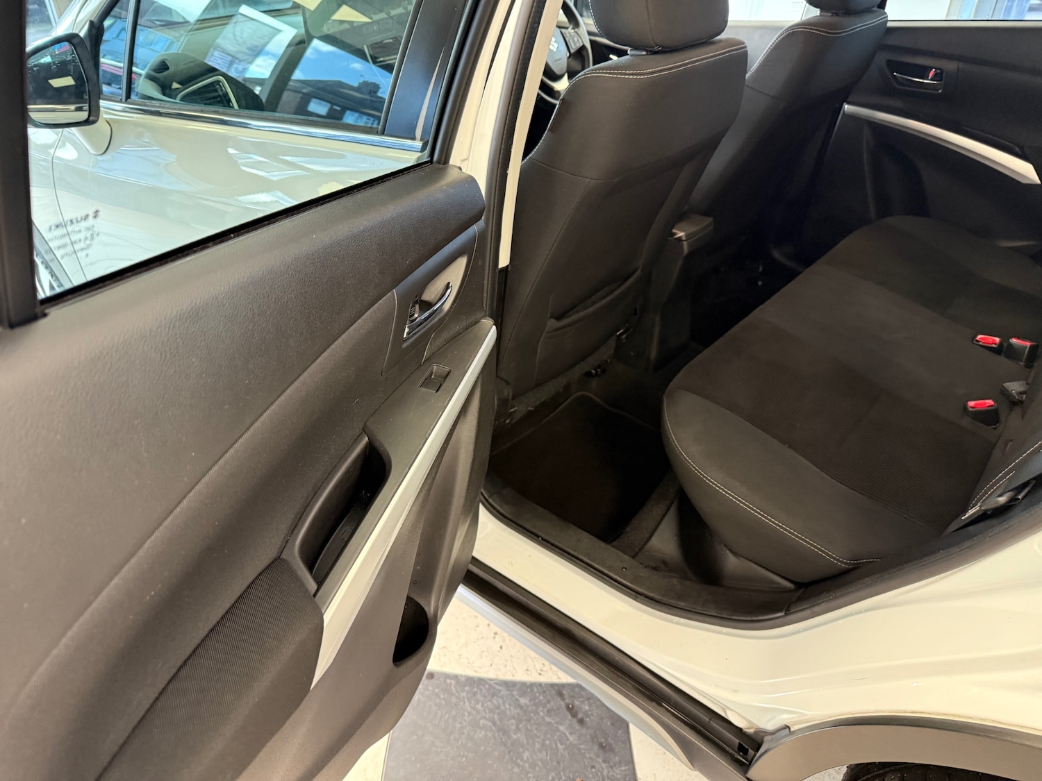 Used Suzuki SX4 S-Cross 2017 for sale - 77872069: Photo 32