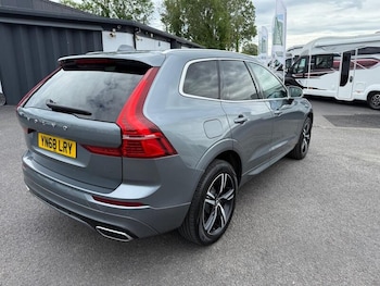 Used Volvo XC60 2018 for sale - 79342533: Photo