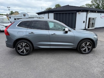 Used Volvo XC60 2018 for sale - 79342533: Photo