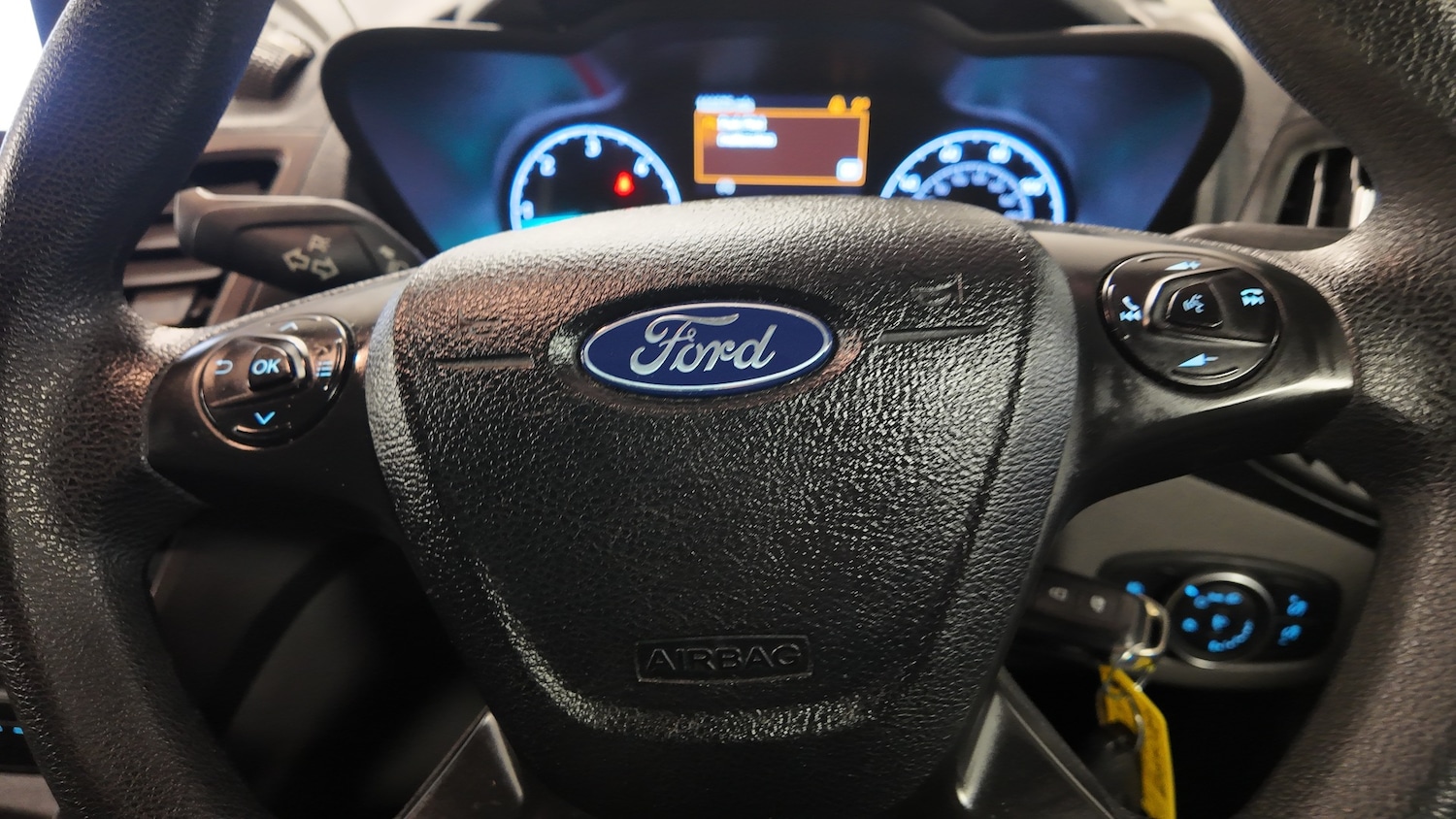 Used Ford Transit Connect 2020 for sale - 76707688: Photo 24