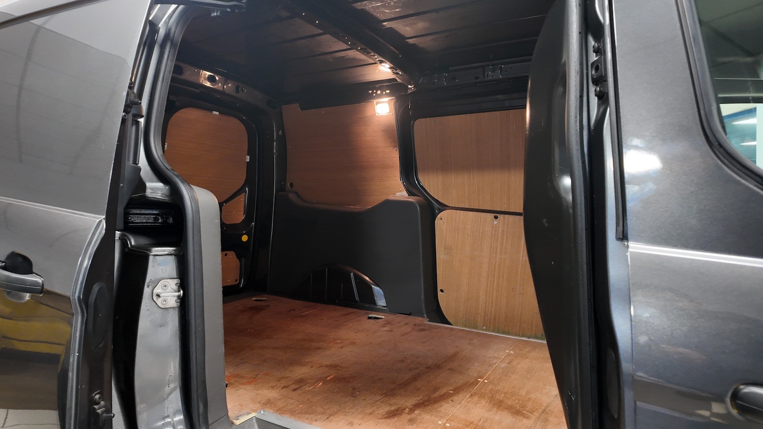 Used Ford Transit Connect 2020 for sale - 76707688: Photo 28