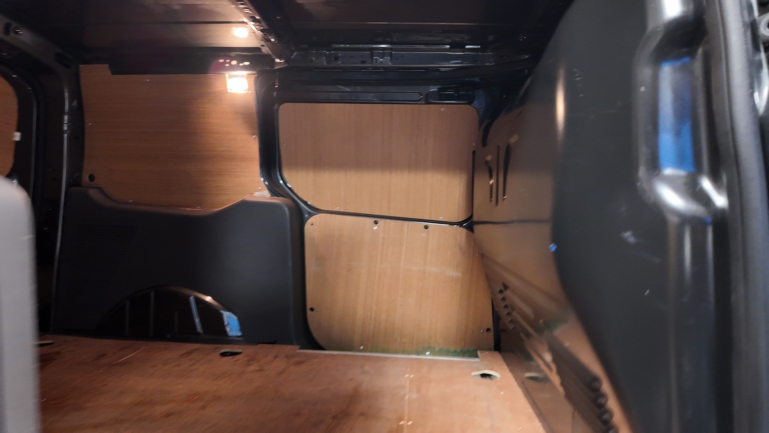 Used Ford Transit Connect 2020 for sale - 76707688: Photo 31