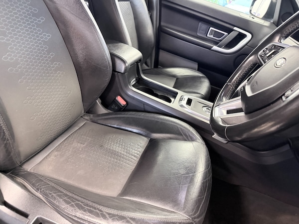 Used Land Rover Discovery Sport 2016 for sale - 76286616: Photo 12