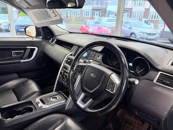Used Land Rover Discovery Sport 2016 for sale - 76286616: Photo 13