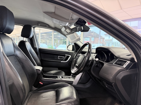Used Land Rover Discovery Sport 2016 for sale - 76286616: Photo 14