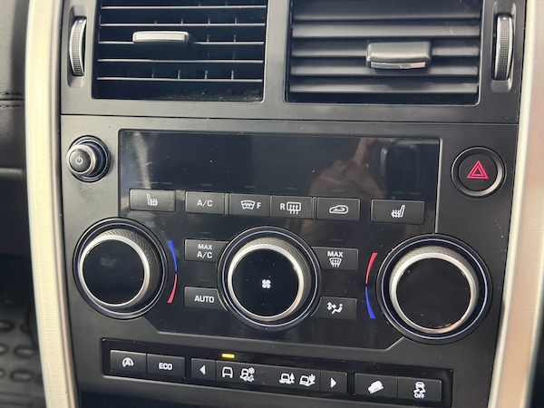Used Land Rover Discovery Sport 2016 for sale - 76286616: Photo 17