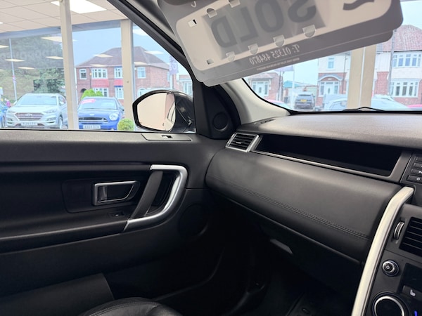 Used Land Rover Discovery Sport 2016 for sale - 76286616: Photo 19