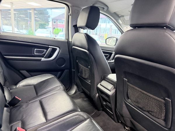 Used Land Rover Discovery Sport 2016 for sale - 76286616: Photo 26