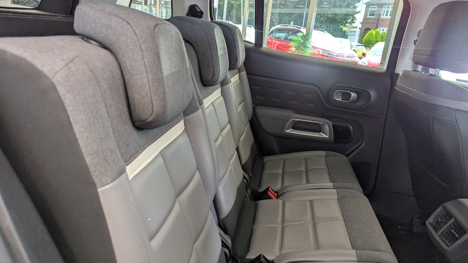 Vehicle 29