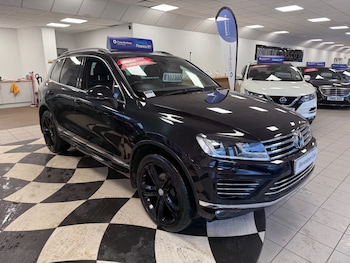 Used Volkswagen Touareg 2017 for sale - 77474573: Photo