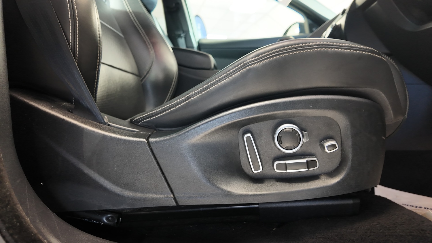 Used Jaguar E-Pace 2019 for sale - 76892019: Photo 22