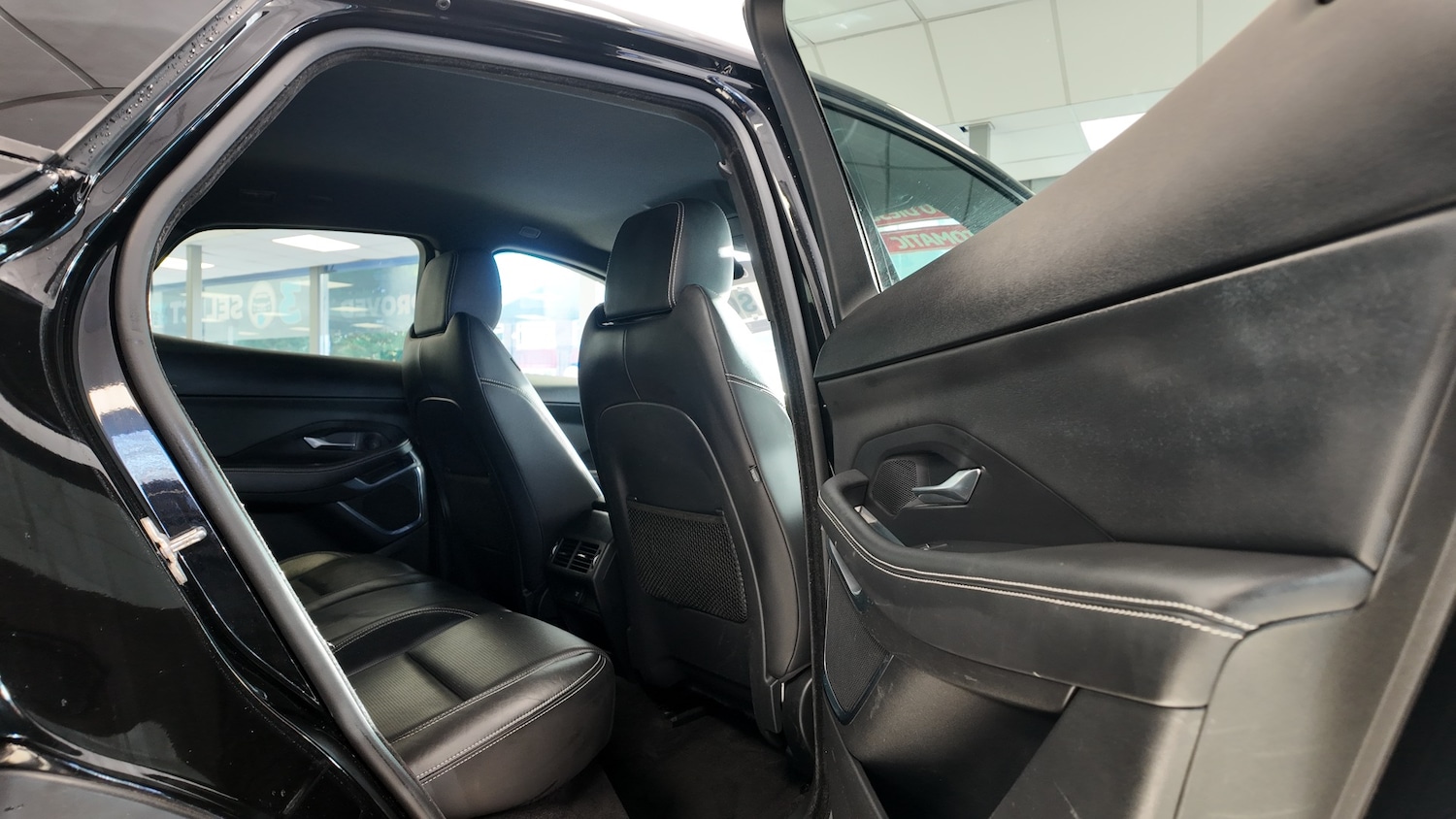 Used Jaguar E-Pace 2019 for sale - 76892019: Photo 28