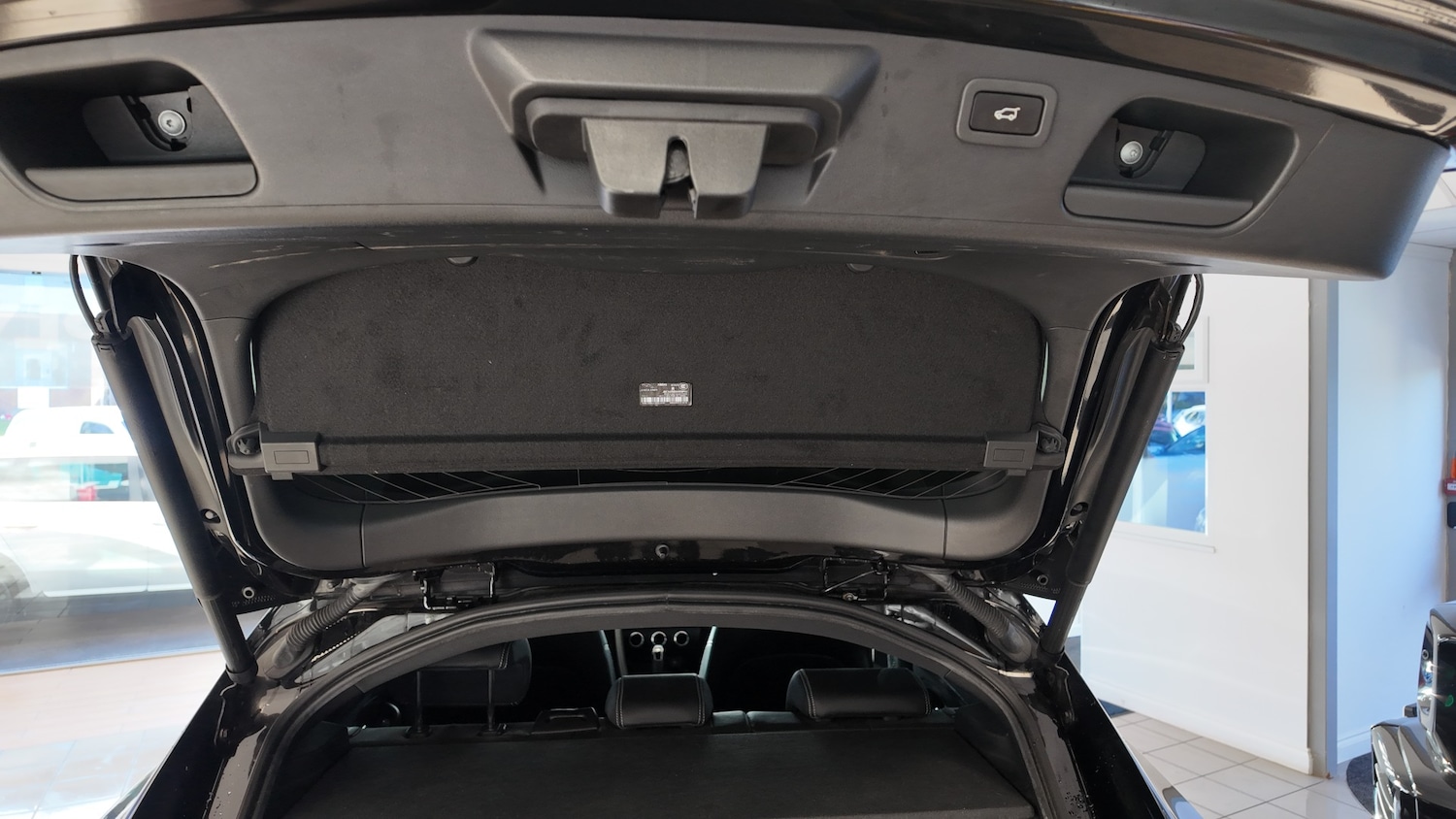 Used Jaguar E-Pace 2019 for sale - 76892019: Photo 35