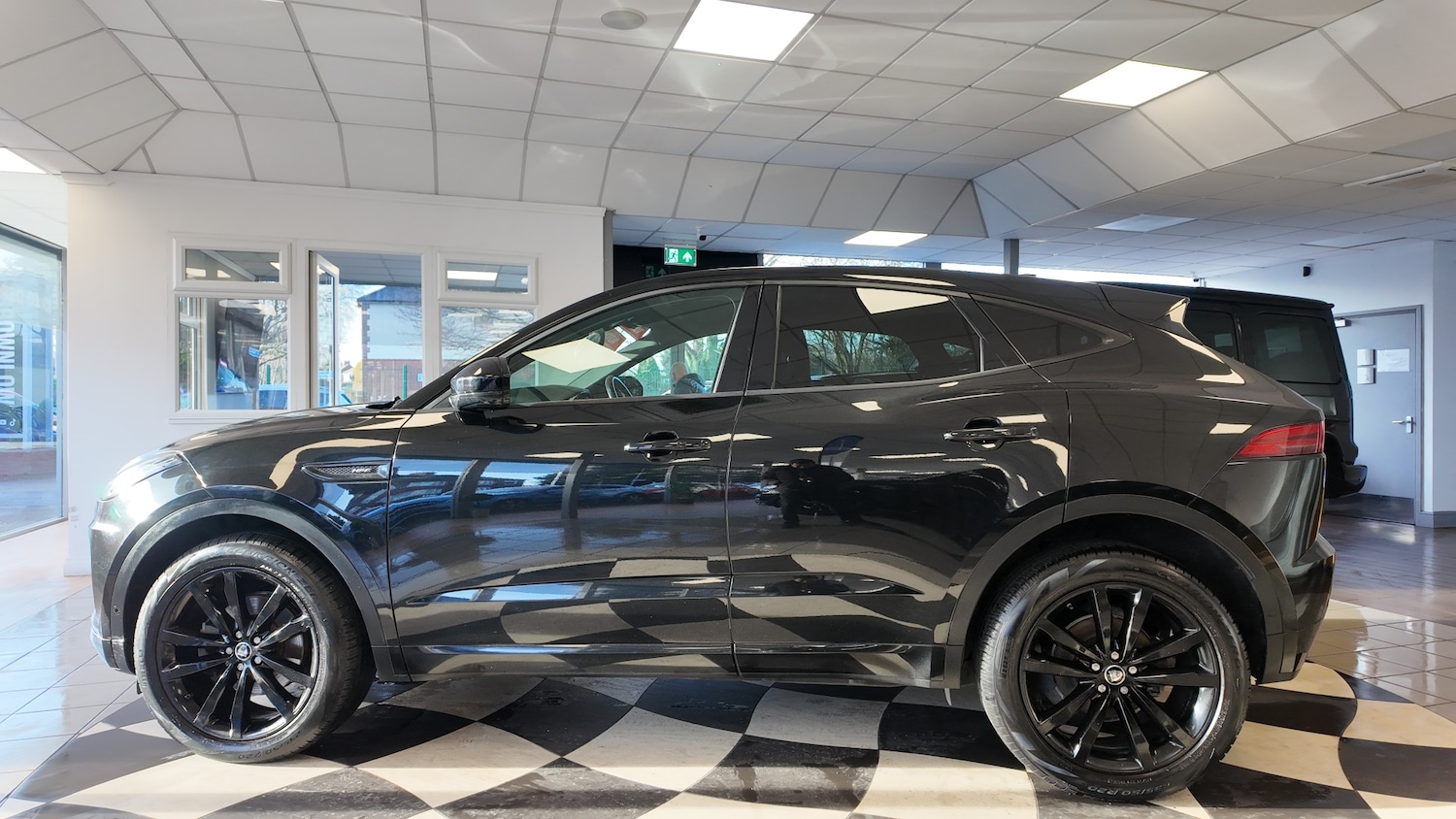 Used Jaguar E-Pace 2019 for sale - 76892019: Photo 4