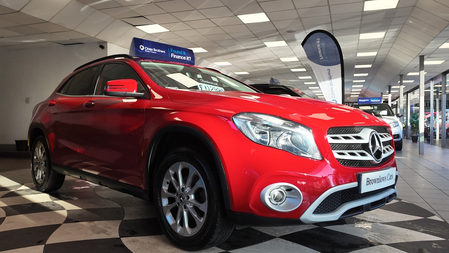 Used Mercedes-Benz GLA 2018 for sale - 76892585: Photo 1