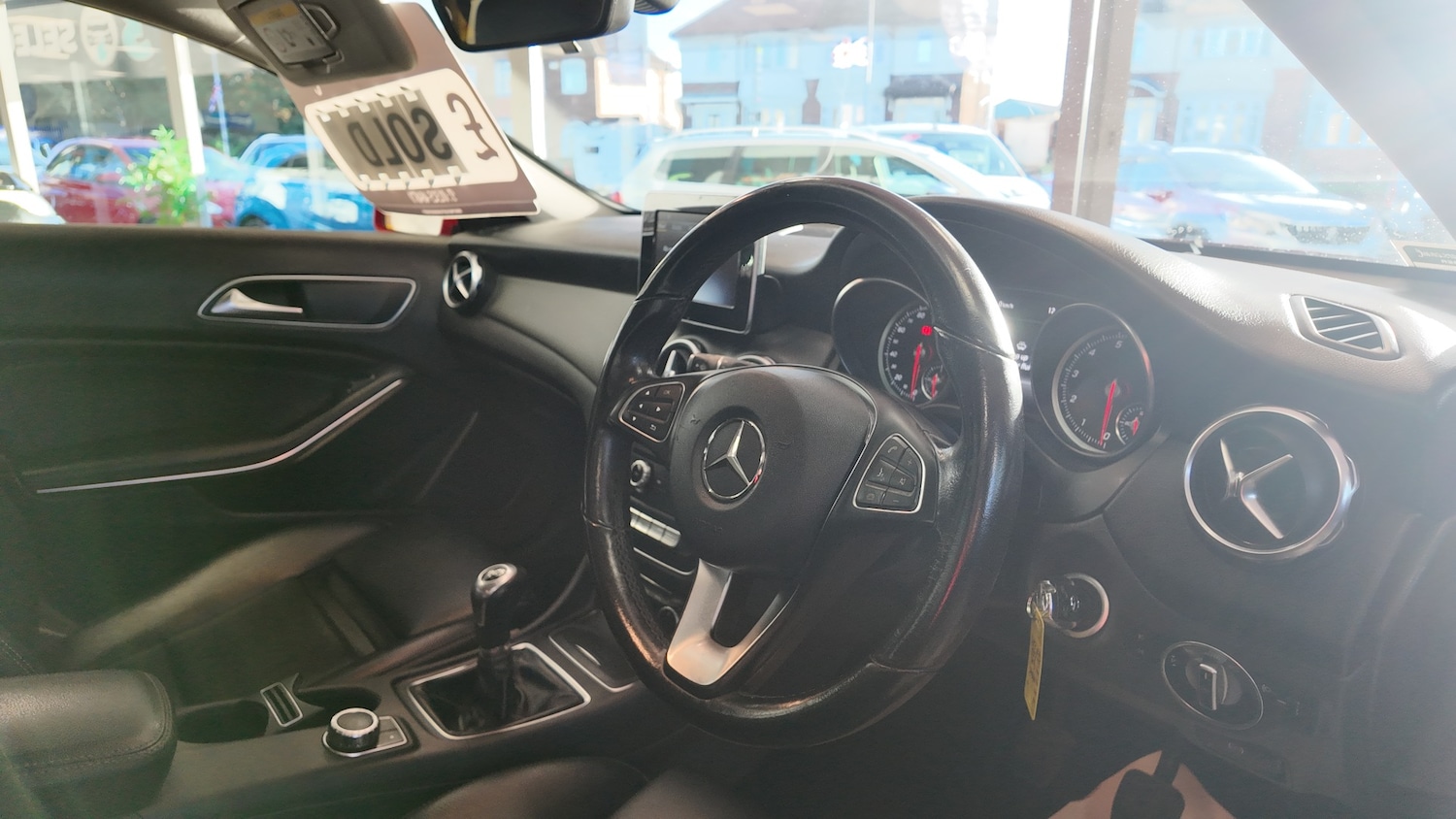 Used Mercedes-Benz GLA 2018 for sale - 76892585: Photo 14