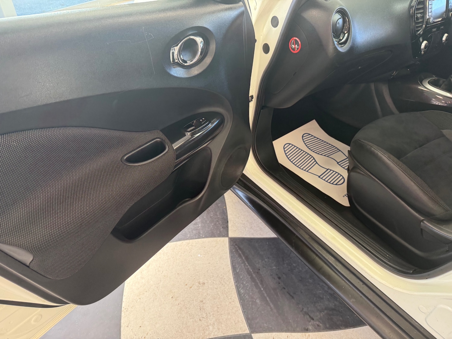 Used Nissan Juke 2017 for sale - 77104588: Photo 43