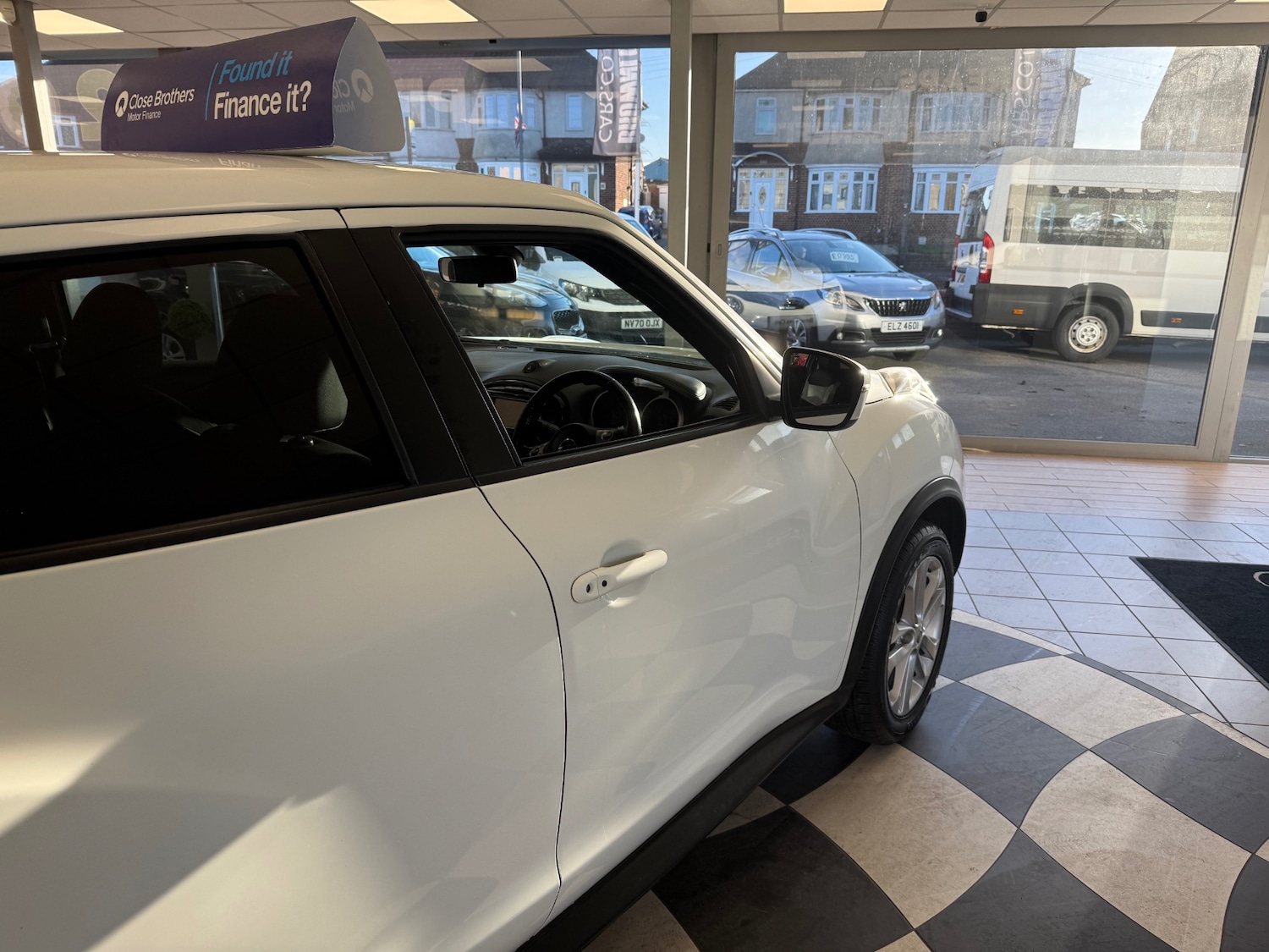 Used Nissan Juke 2017 for sale - 77104588: Photo 8