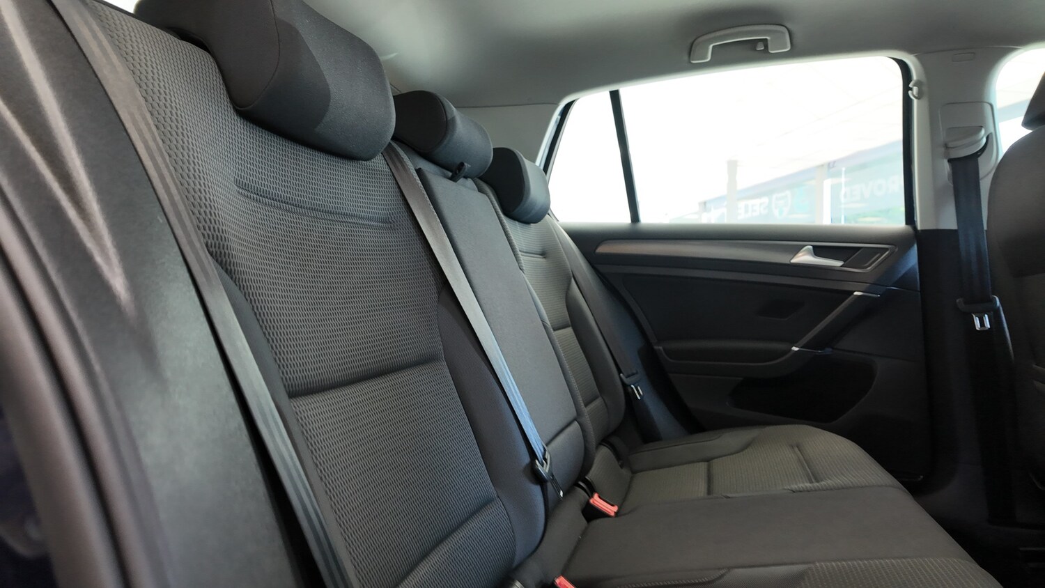 Used Volkswagen Golf 2018 for sale - 76365207: Photo 19