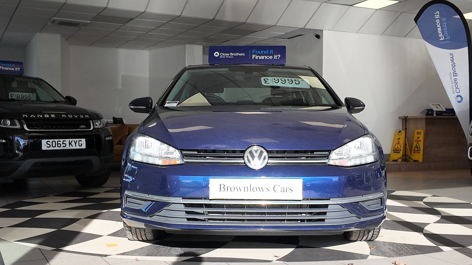 Used Volkswagen Golf 2018 for sale - 76365207: Photo 2