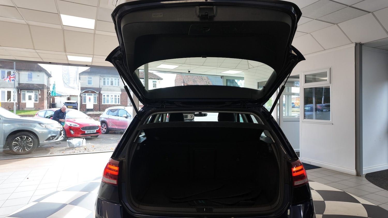 Used Volkswagen Golf 2018 for sale - 76365207: Photo 26