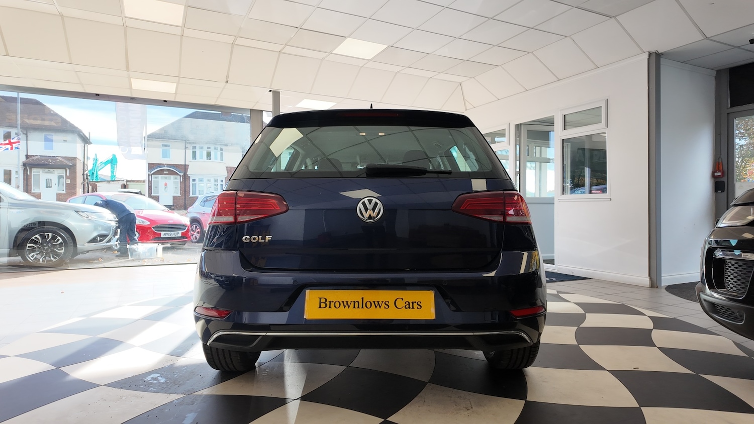Used Volkswagen Golf 2018 for sale - 76365207: Photo 8