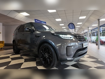 Used Land Rover Discovery 2017 for sale - 76904496: Photo
