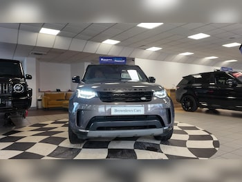 Used Land Rover Discovery 2017 for sale - 76904496: Photo